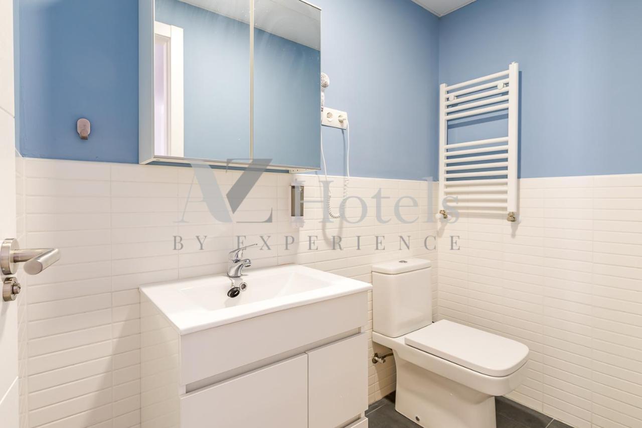 Ayz Villegas - Auto Check-In Property มาดริด ภายนอก รูปภาพ