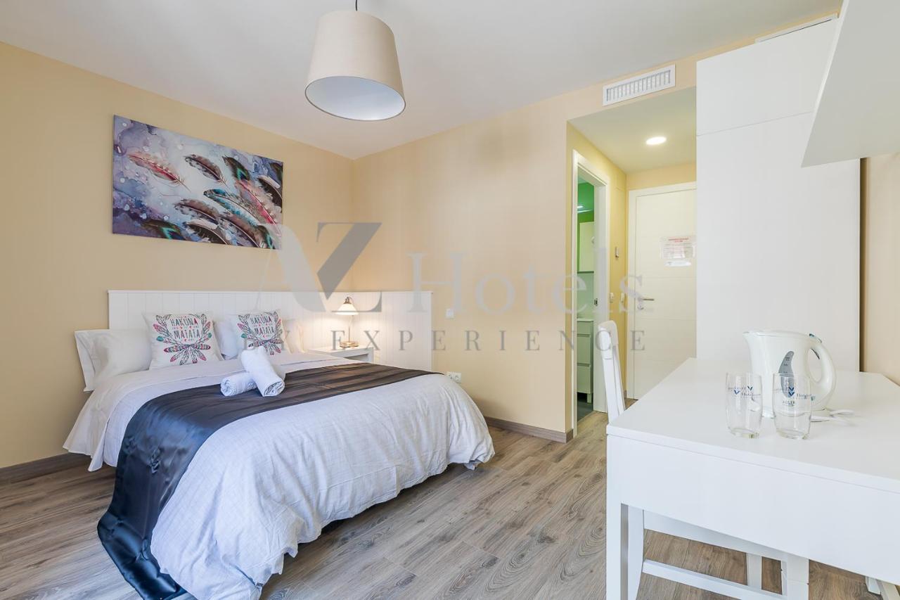 Ayz Villegas - Auto Check-In Property มาดริด ภายนอก รูปภาพ