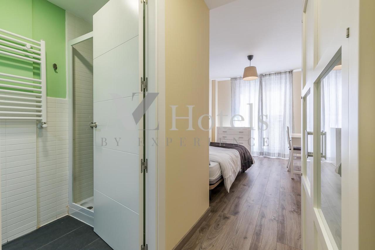Ayz Villegas - Auto Check-In Property มาดริด ภายนอก รูปภาพ